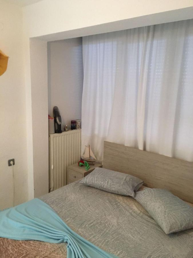 Beach Front Apartment In Pefkohóri Kültér fotó